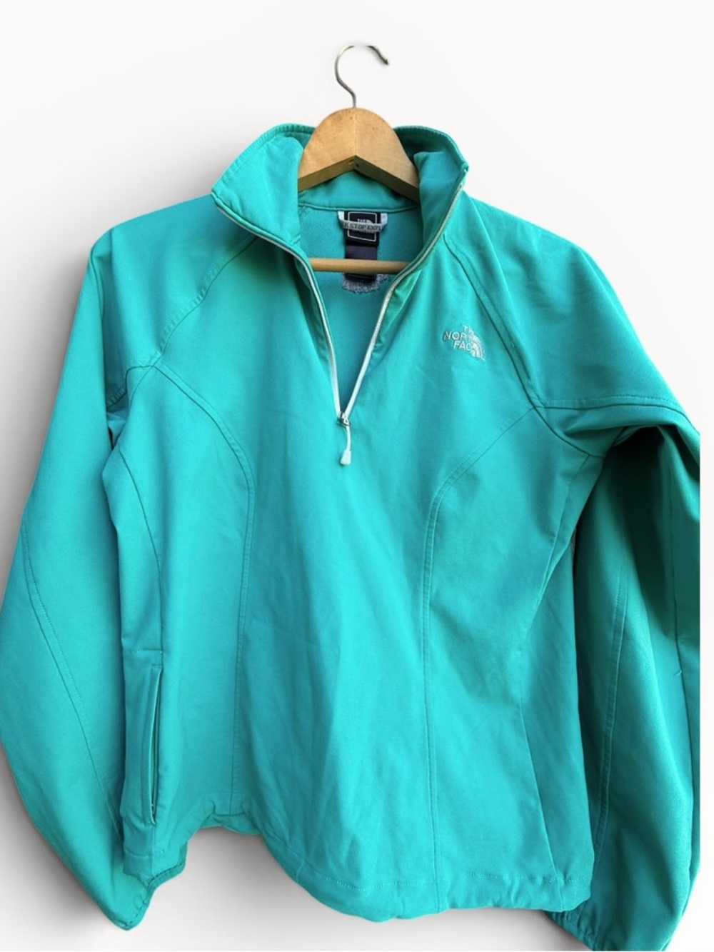 The North Face Women's TNF Apex 1/2 Zip Windbreaker Jacket Teal Green Medium - Picture 9 of 14